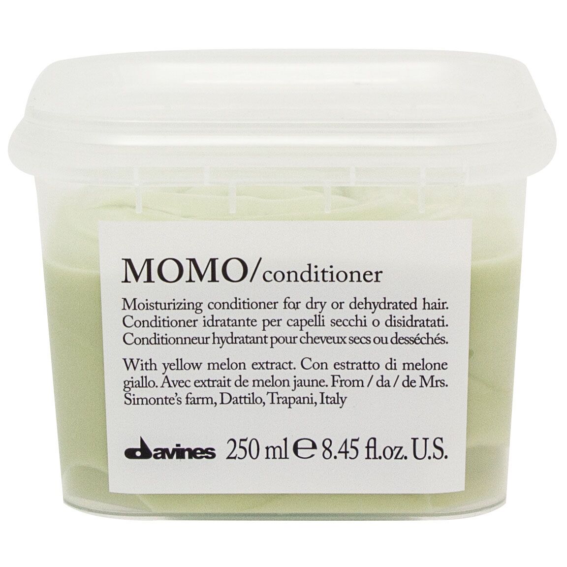 Увлажняющий кондиционер облегчающий расчесывание волос — MOMO conditioner